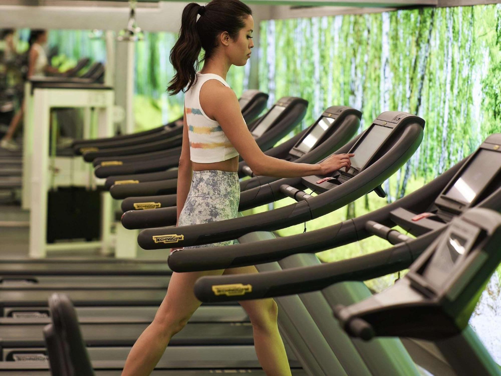 Moevenpick Hotel Istanbul Bosphorus Exterior foto A treadmill