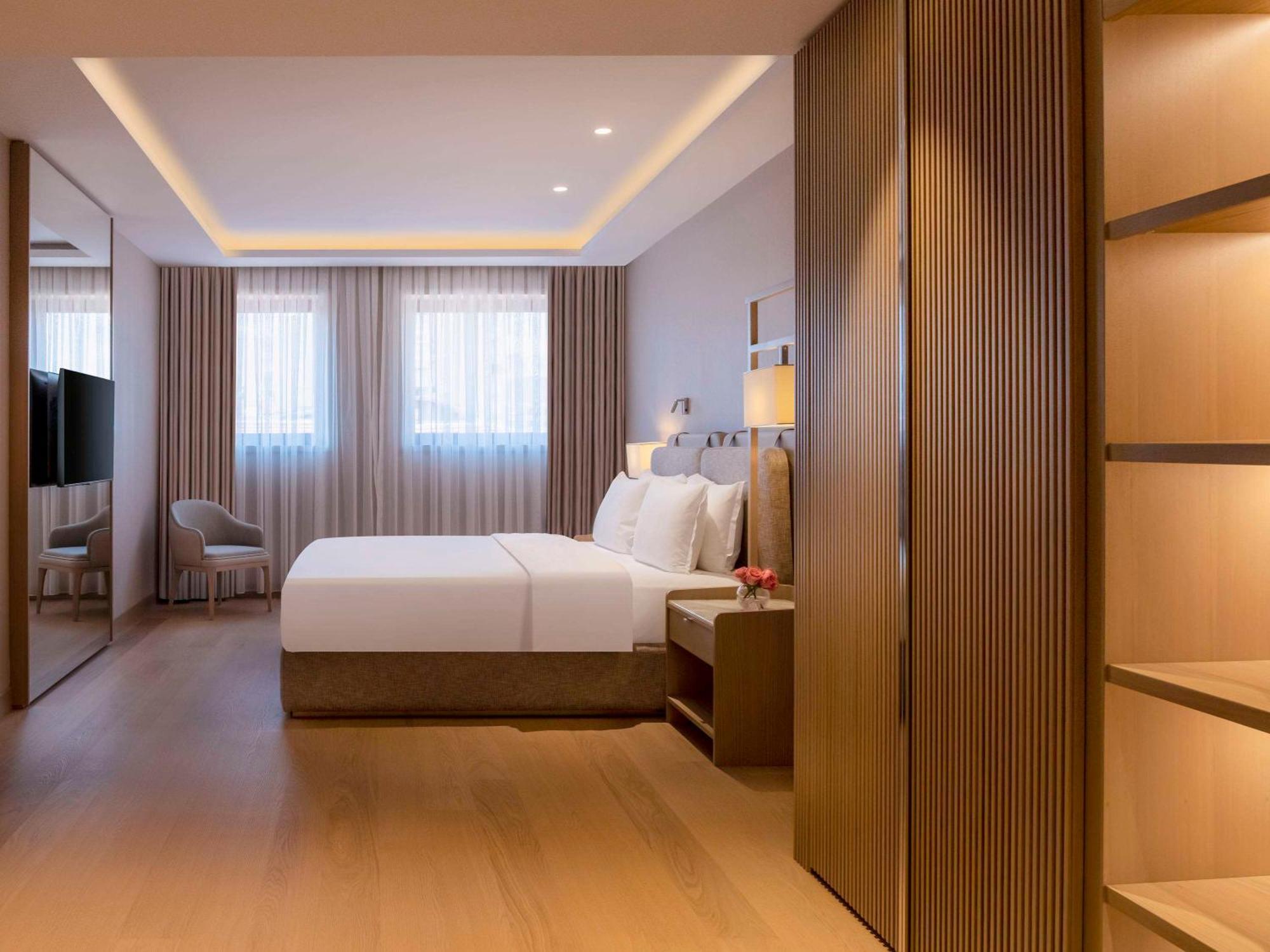Moevenpick Hotel Istanbul Bosphorus Exterior foto Deluxe Room